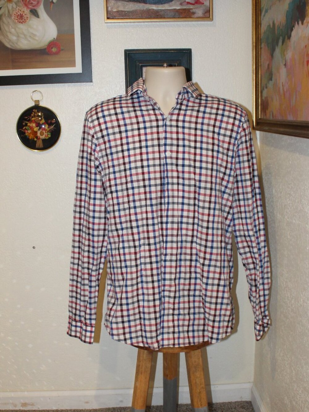 Express Modern Fit Red Blue White Plaid Long Sleeve Button-Up Shirt Large